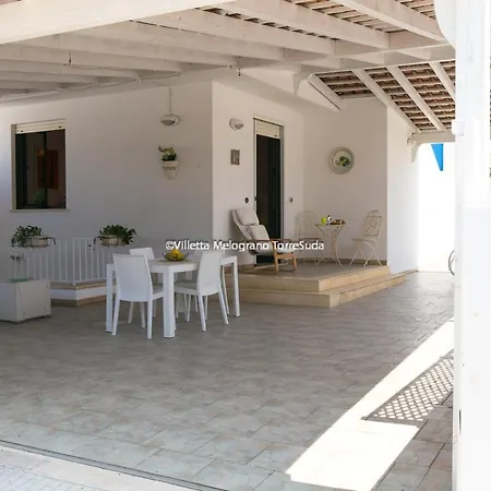 Melograno Con Patio 6pax, 200m Dal Mare Tatil Evi *