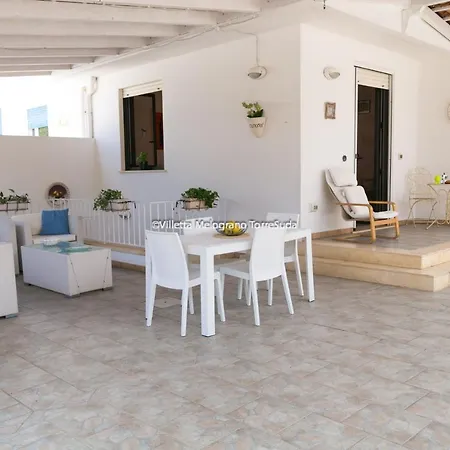 Melograno Con Patio 6pax, 200m Dal Mare